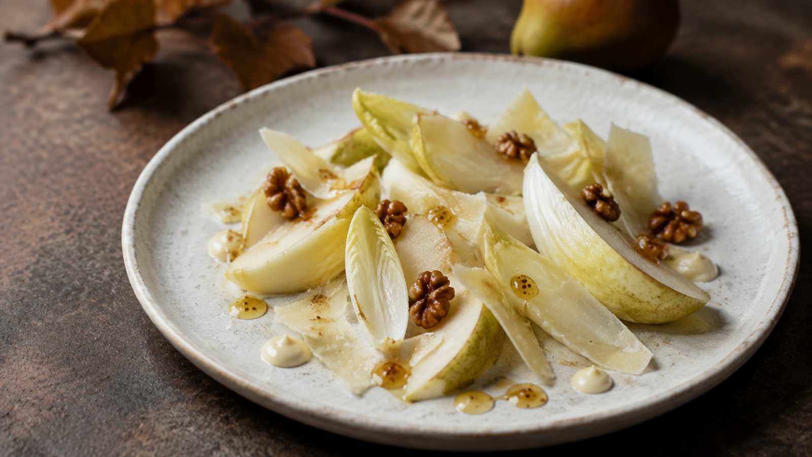 Remeker Oude met peer, walnoot en witlof