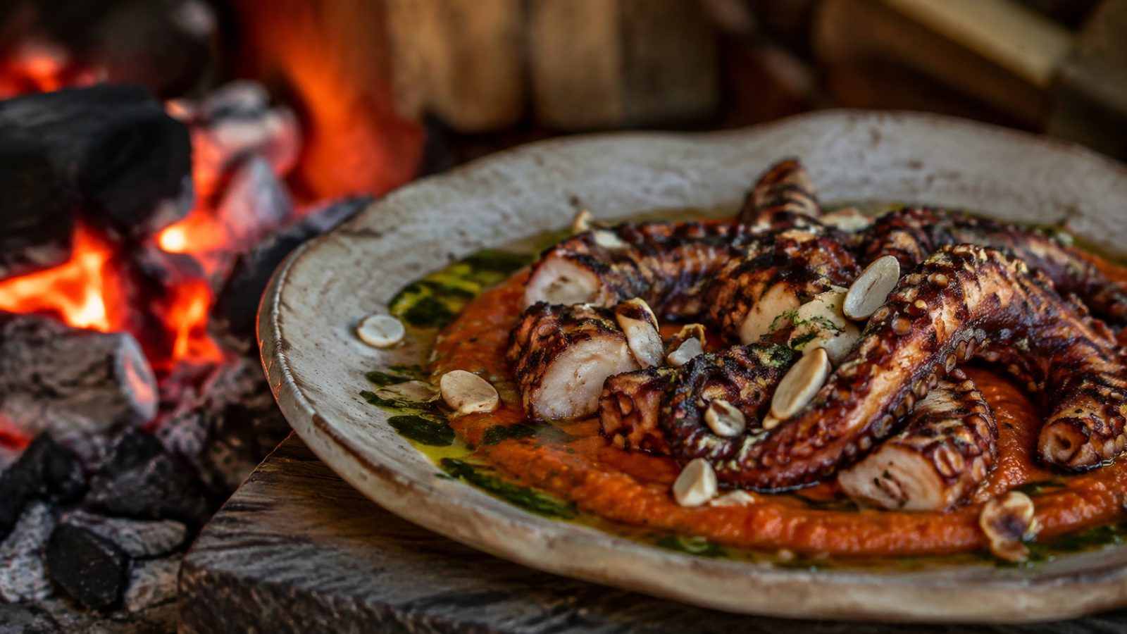 Gegrilde octopus met romesco